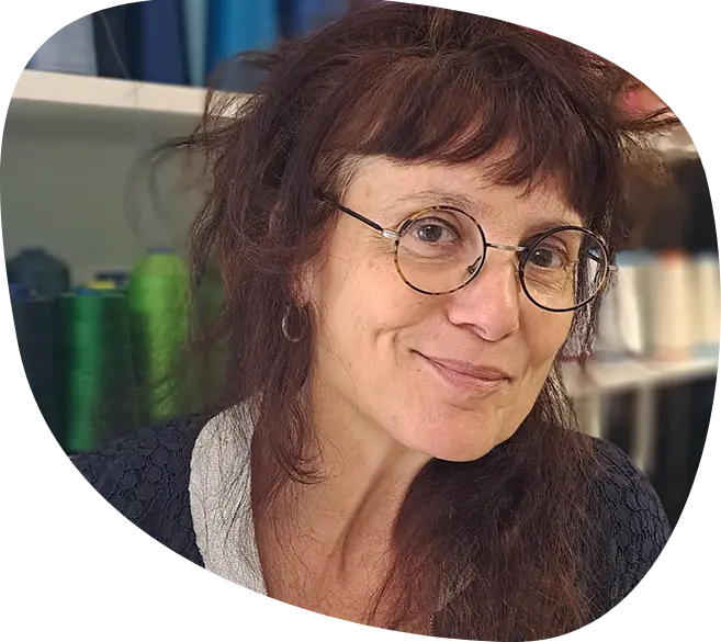 Portrait d’Izeldine Ferreira, animatrice vie sociale de l’association Passerelle